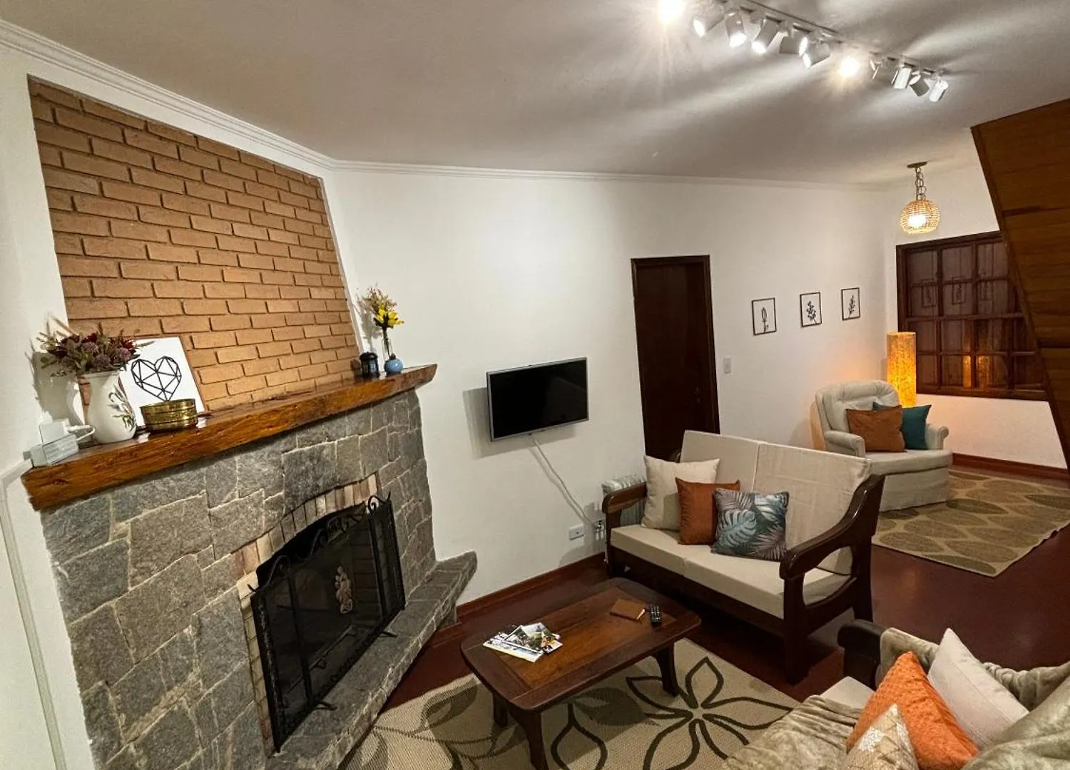 Apartamento No Capivari - Centro Turistico Campos do Jordão